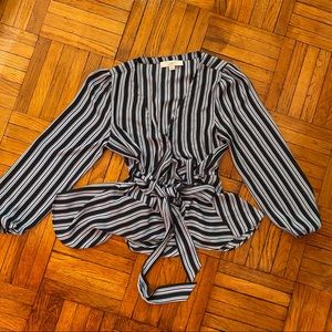 Women’s LOFT striped belted top size S